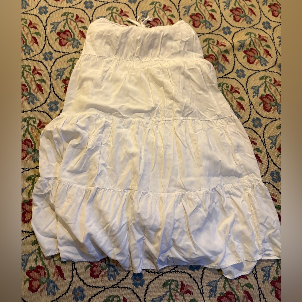 Brandy Melville White Tiered Maxi Skirt